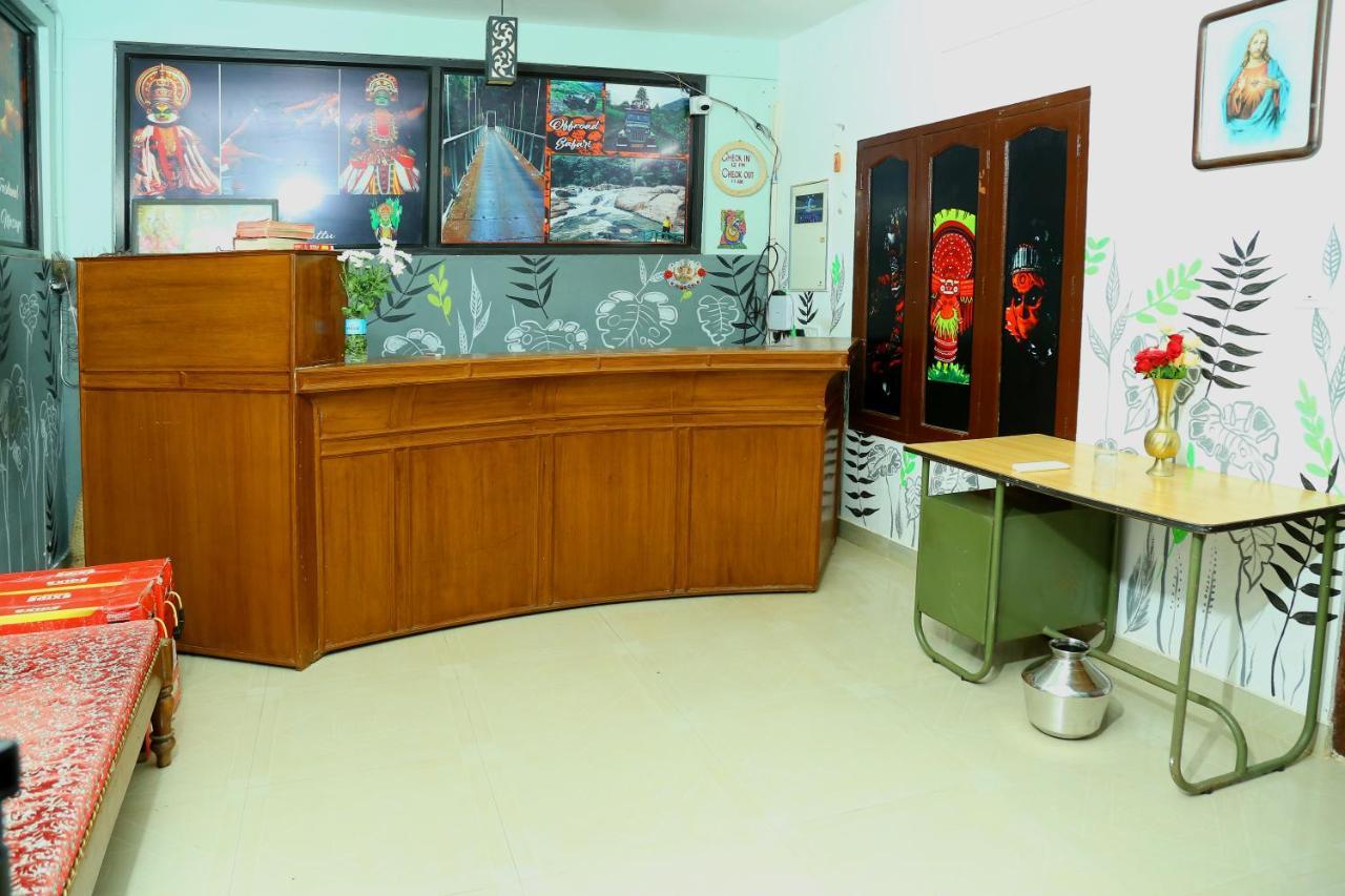 Green Magic Riverside Resort Munnar Bagian luar foto