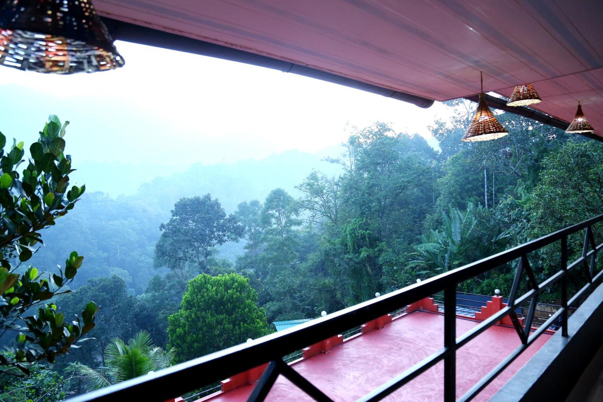 Green Magic Riverside Resort Munnar Bagian luar foto